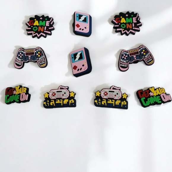 Gaming Croc Charms - Picture 1 of 2